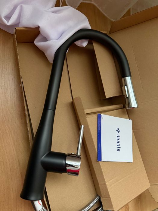 Мивка със смесител