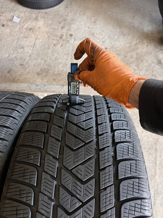 2 anvelope iarna 275/50/19 , pirelli , 5.8 mm