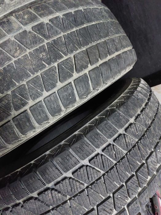 4бр.зимни BRIDGESTONE 265/65/17 112R DOT 5220