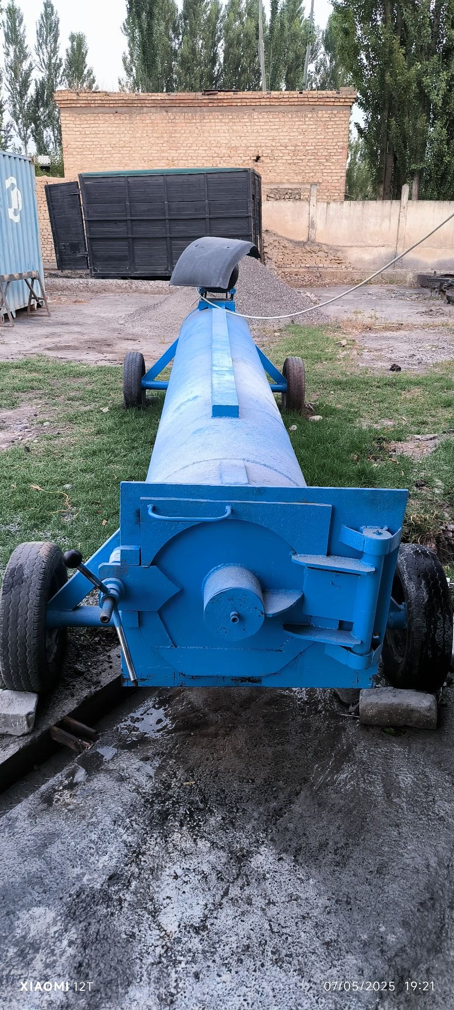Sentra fuga rotor gilam yuvish uchun aparatlar tayyorlab beramiz