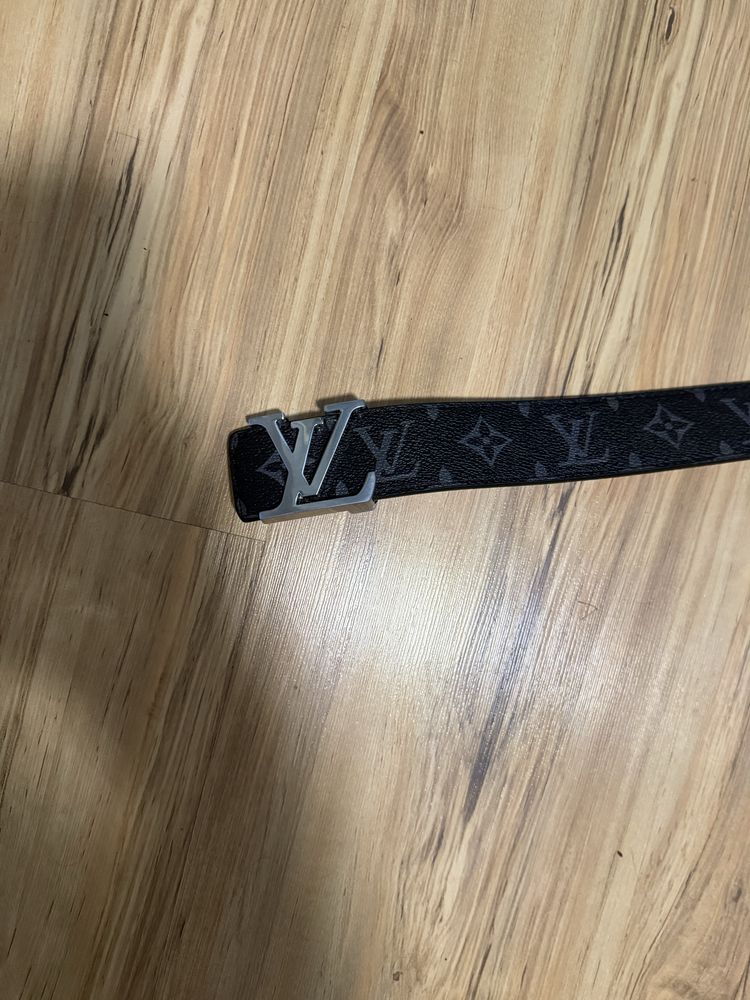 Lv (louis vuitton) колан
