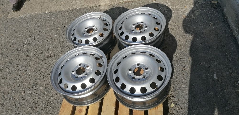 16 цола 5 х 120 мм МИНИ Кънтриман / Пейсман - БМВ Е87 / Е46 и други