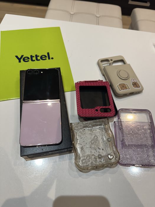 Samsung Galaxy Z Flip 5 256 gb