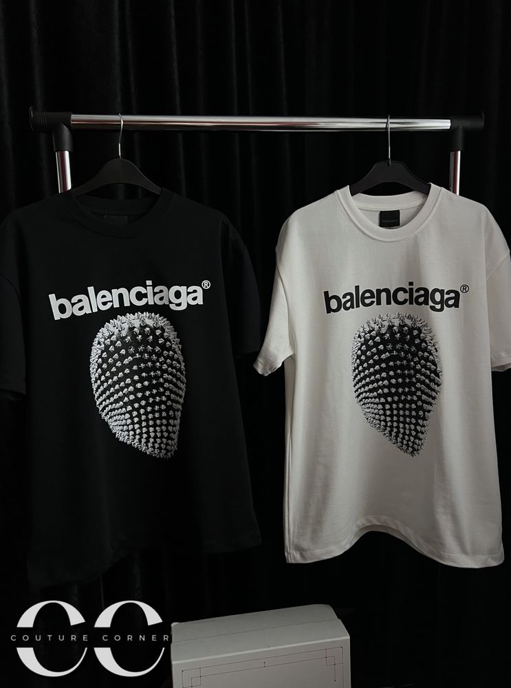 Tricou Balenciaga • Calitate TOP • Studded Spike Mask Print • Cod QR