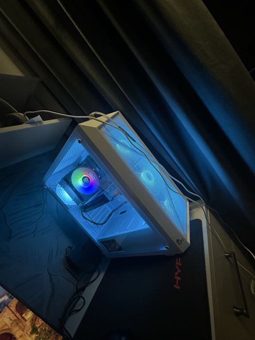 Компьютер , игровой кейс идеально подойдет для игр