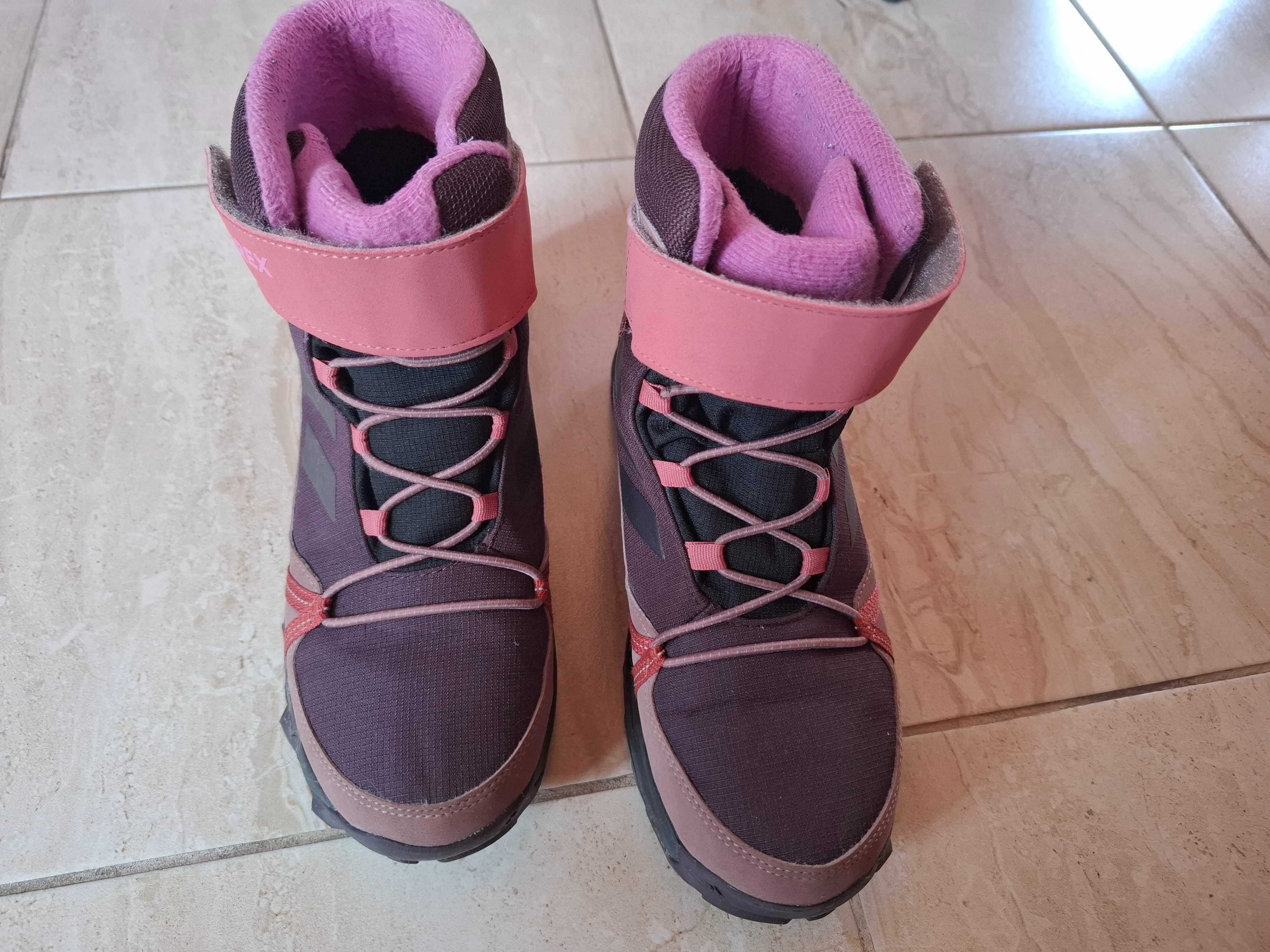 Зимни апрески  Adidas