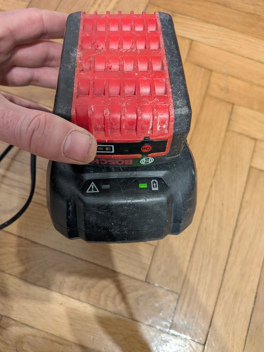 Bosch GSR 18V-50 + acumulator 5Ah + încărcător 8Ah