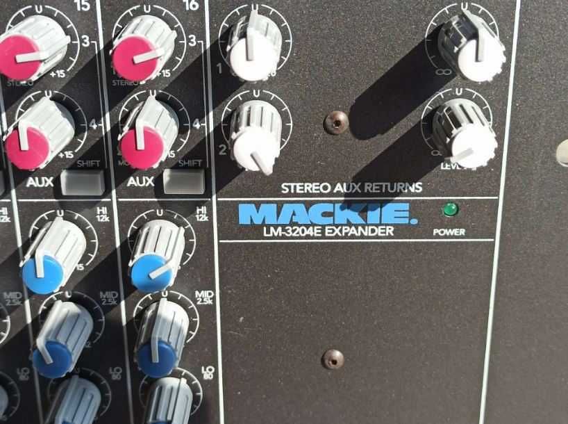 Mixer Mackie 16 canale Made in USA