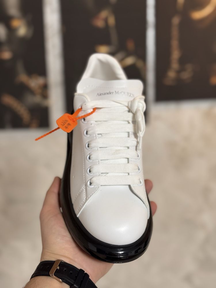Adidasi Unisex Alex. McQ. White & Black Silicon!