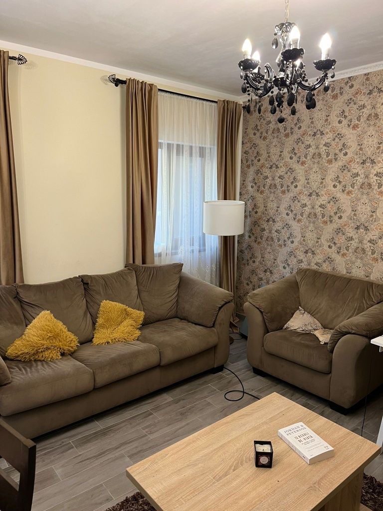 Apartament de închiriat