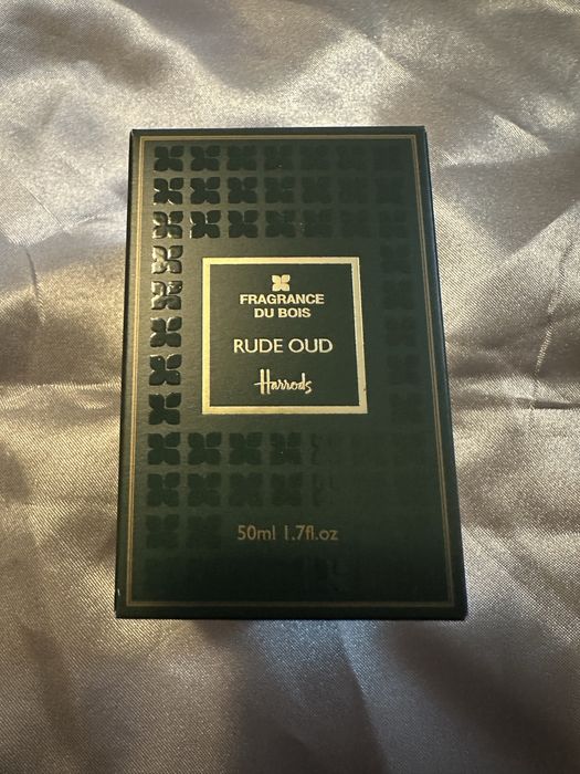 Parfum Rude Oud Fragrance du Bois !