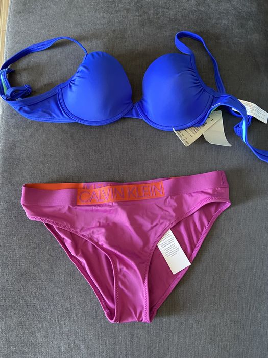 Costum de baie / sutien Triumph/slip Calvin Klein
