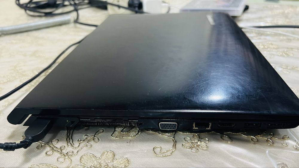 Lenovo noutbookk
