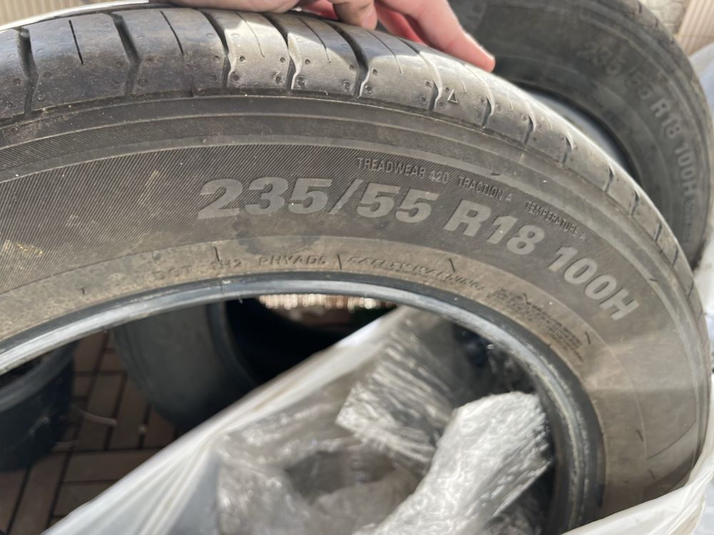 Anvelope vara 235 55 R18