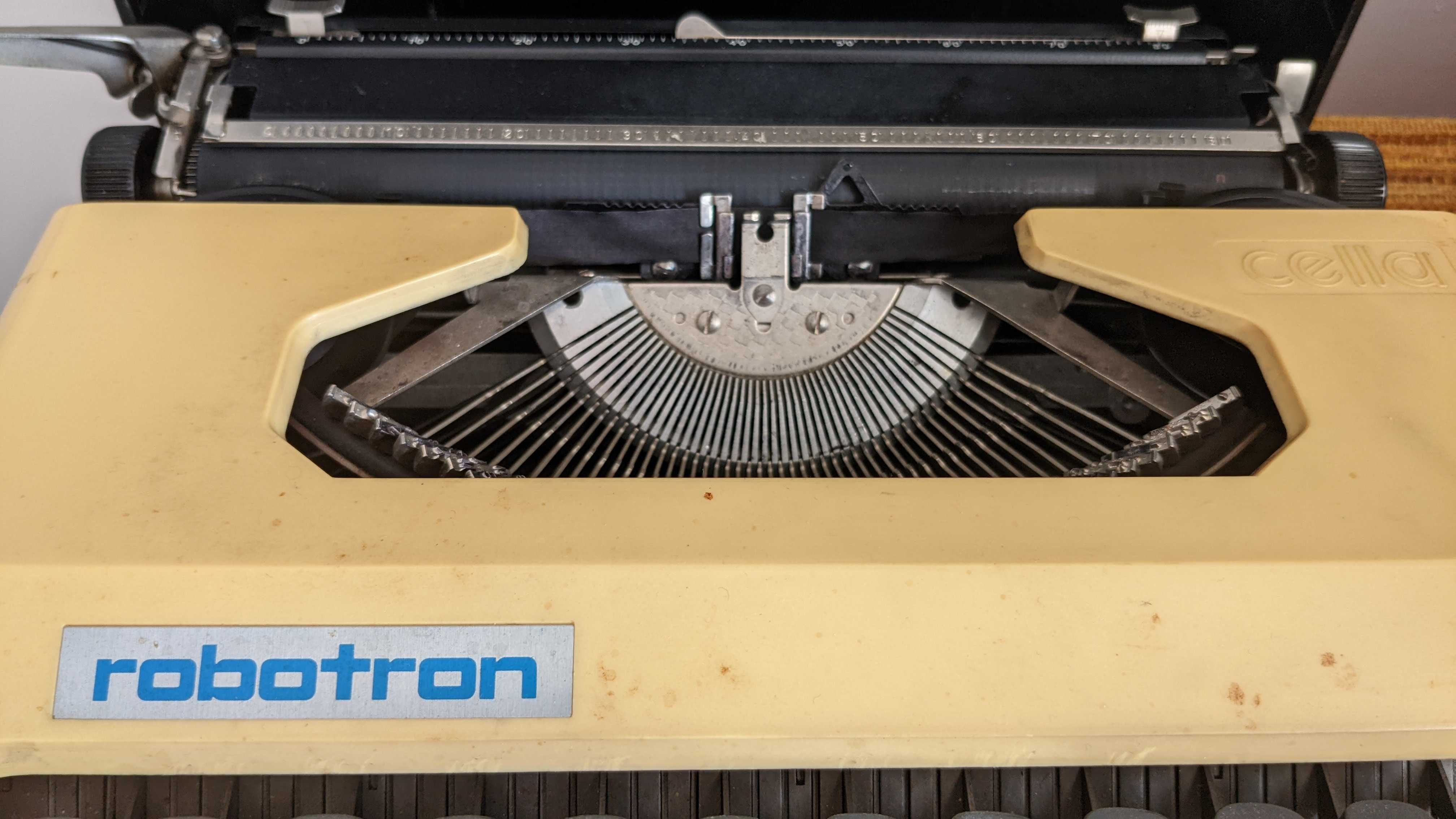 Masina de scris vintage ROBOTRON Cella