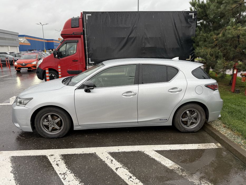 Lexus CT200h 2015