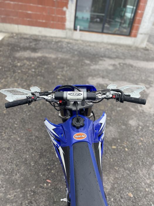 Продава се Yamaha wr 250f 2004