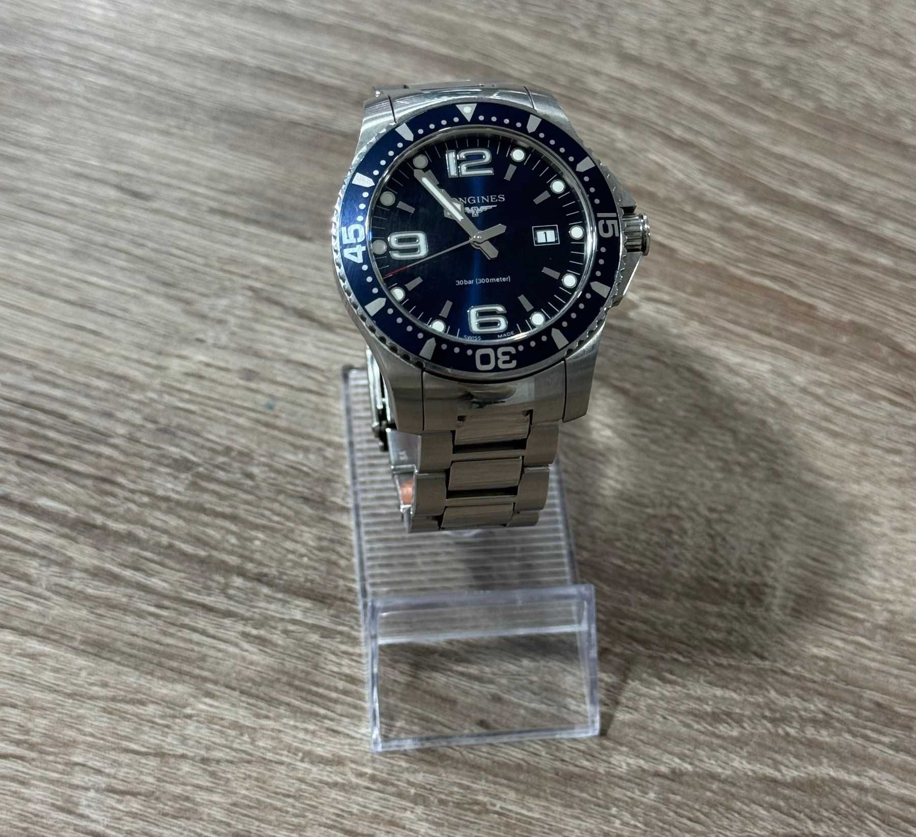 Часовник Longines L36404