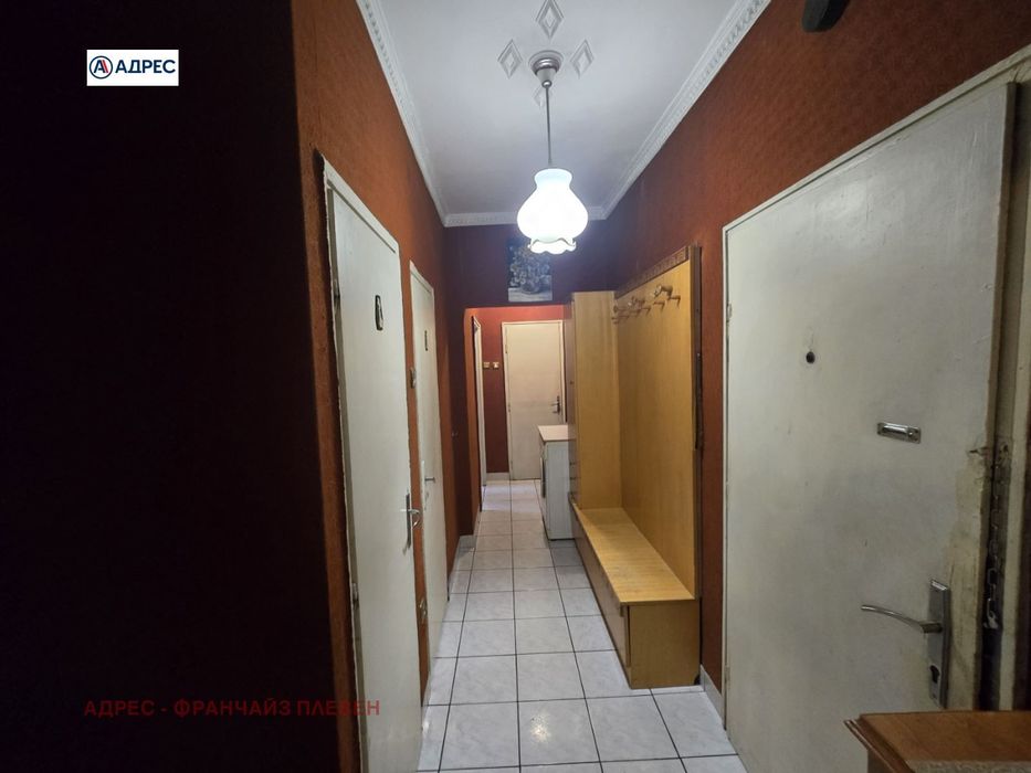 Продава се Двустаен апартамент в Плевен, Сторгозия - 60 кв.м за 1417 €/кв.м - Снимка #6