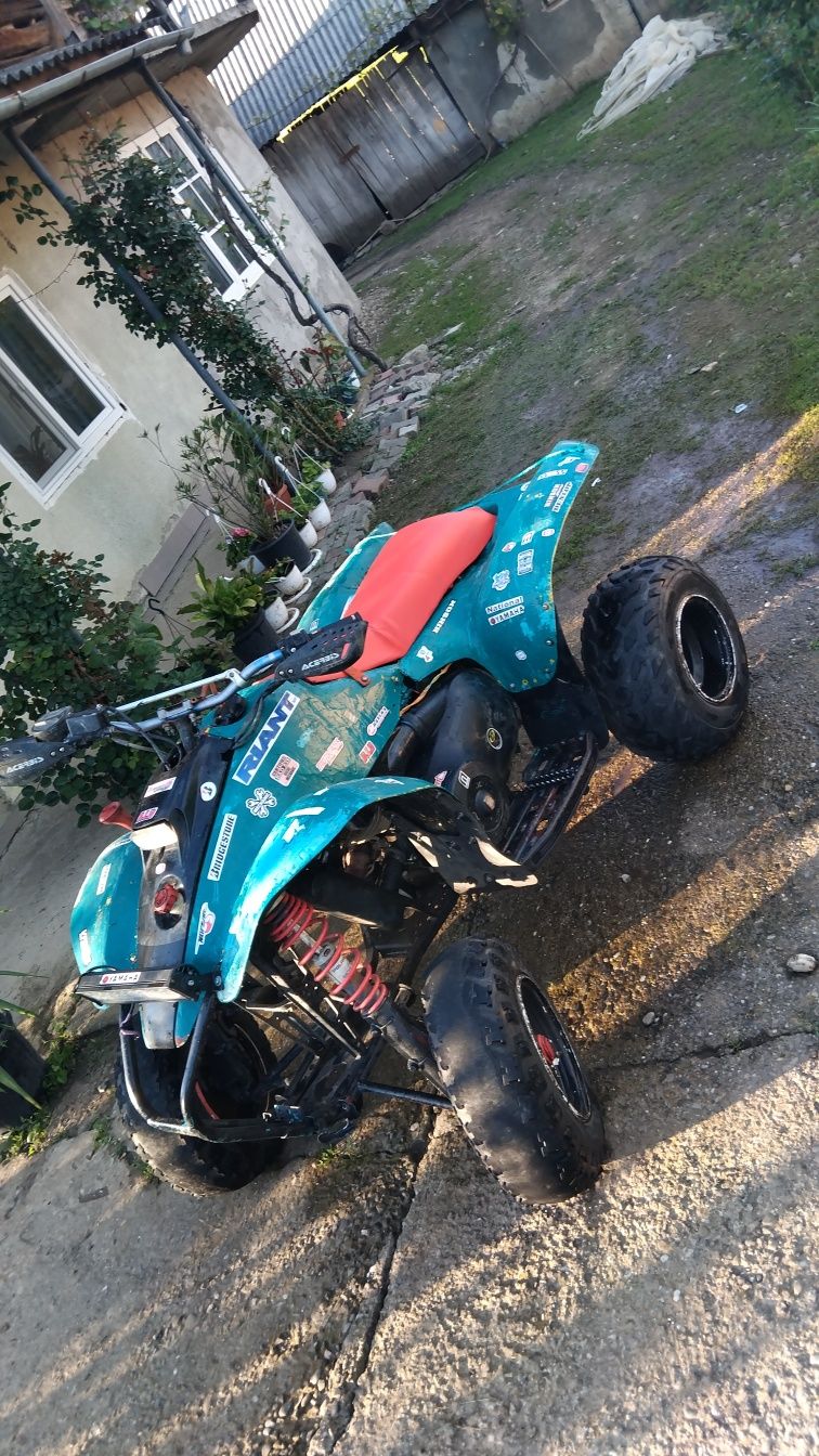 Vând ATV Polaris trailblazer 300 2timpi