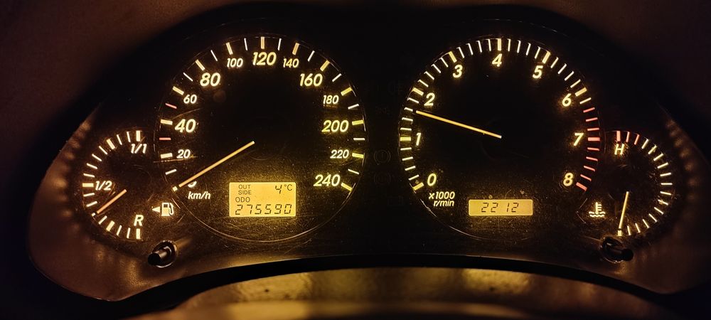 Vind Toyota Avensis t25
