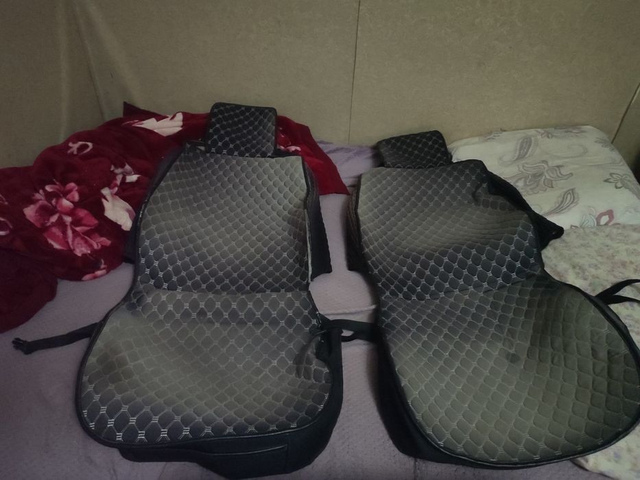 Чехлы для автомобилей