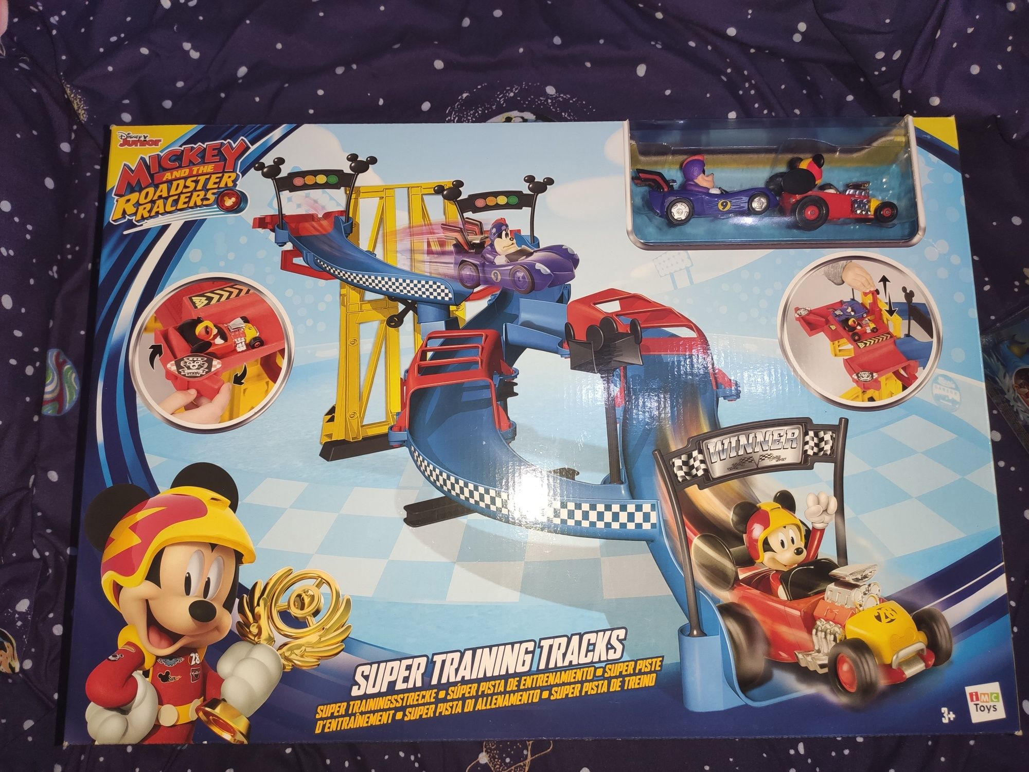 Pista Mickey Roadster Racers