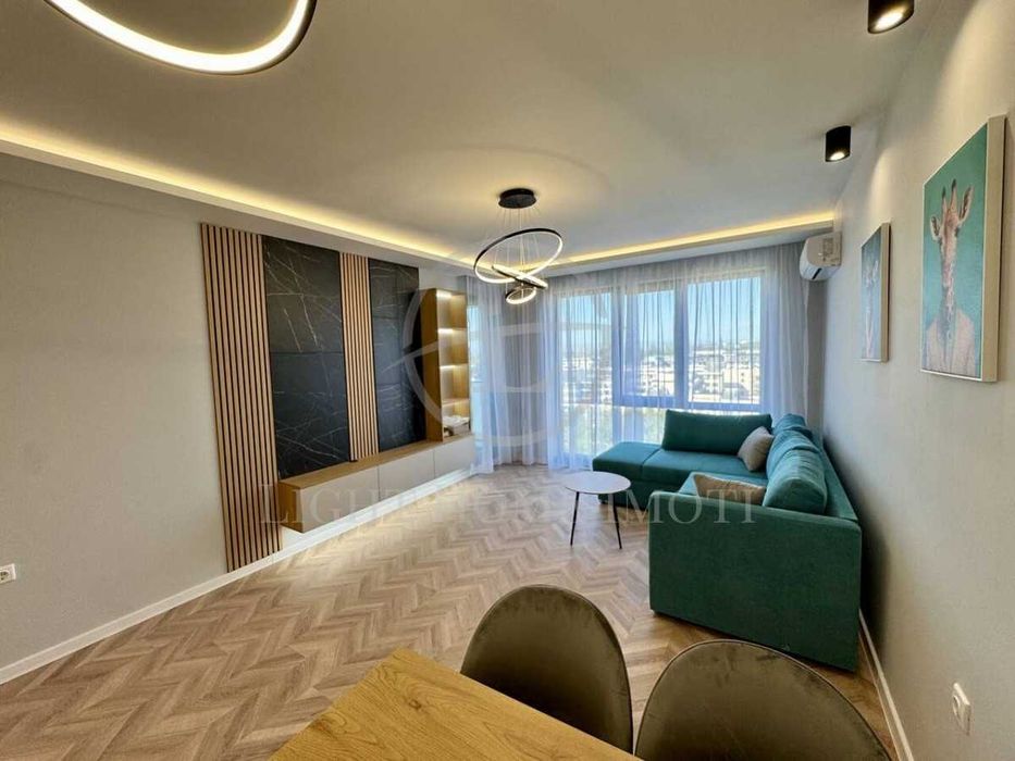 Продава се Двустаен апартамент в Пловдив, Христо Смирненски - 69 кв.м за 2102 €/кв.м - Снимка #2