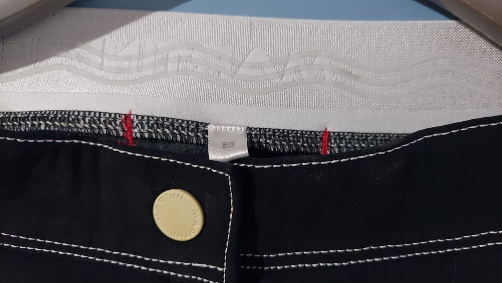 Vând pantaloni Martini Alpine S