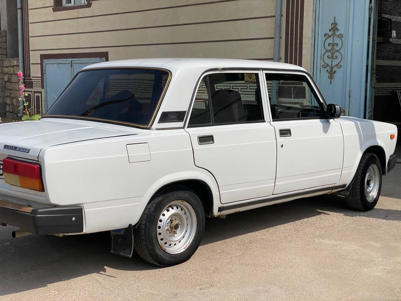 Vaz 2107  Kelishiladi