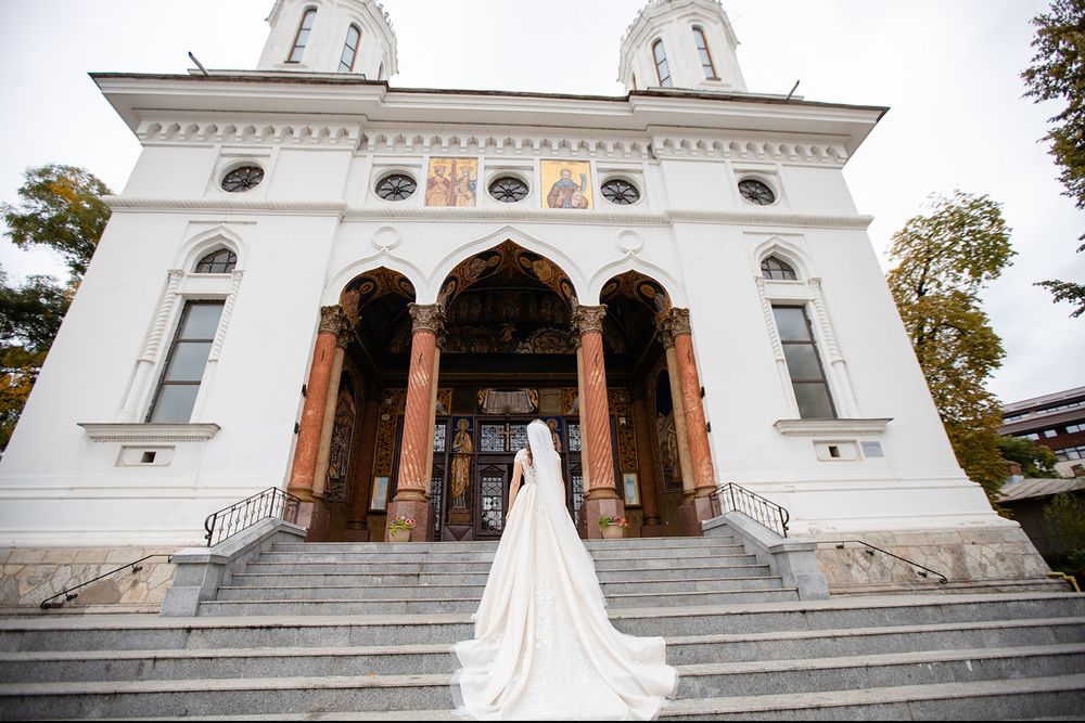 Rochie mireasa La Novia