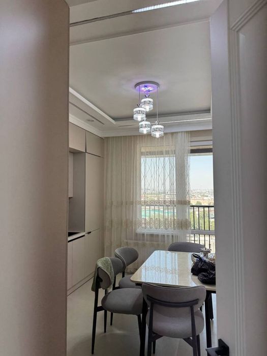 Очень Срочно Продается 3х комнатная квартира жк NRG Замон