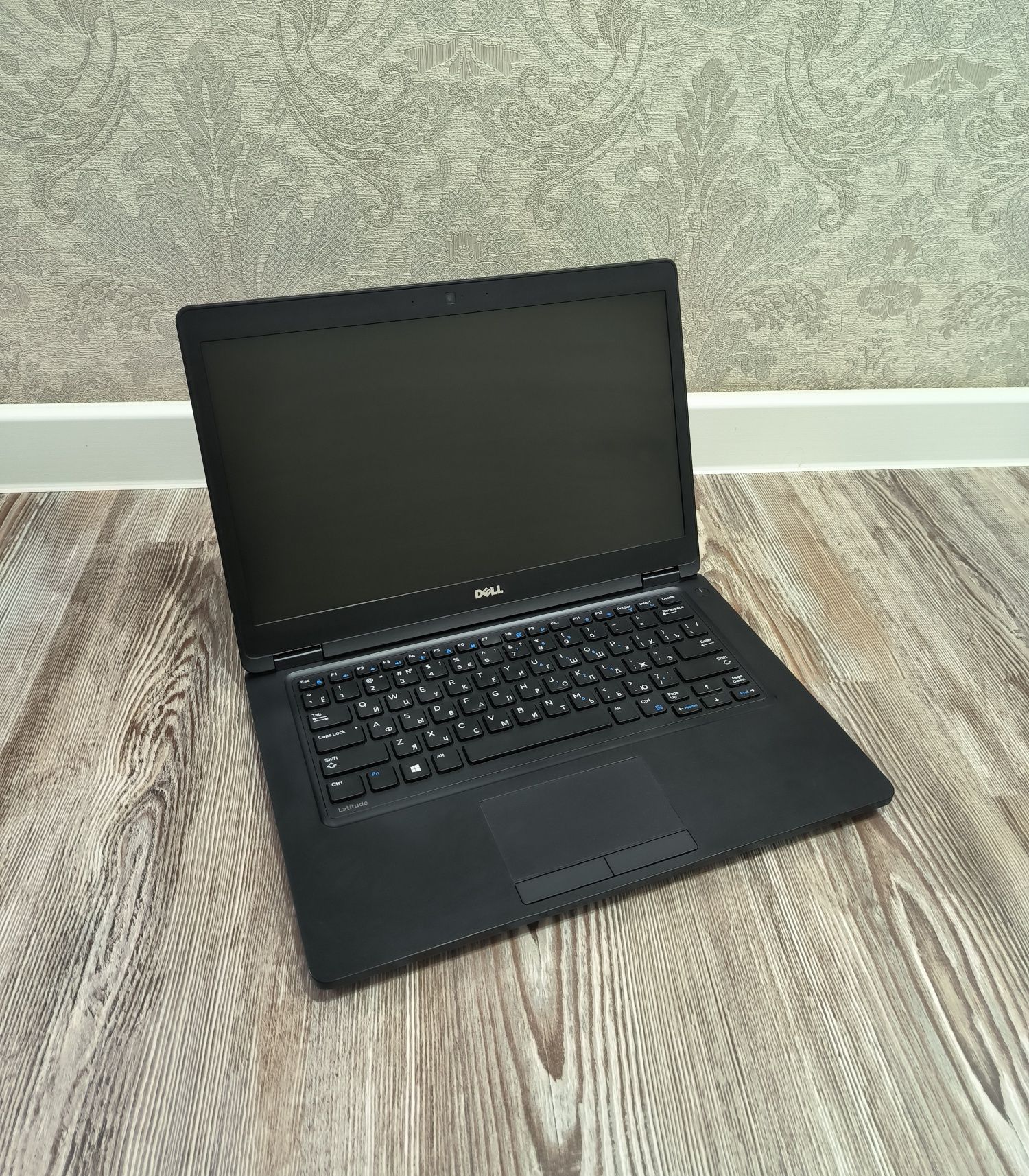 Ультрабук Dell 14" дюйм/Core i5-7300 (7-пок)/диск ссд 260гб/Maintenanc