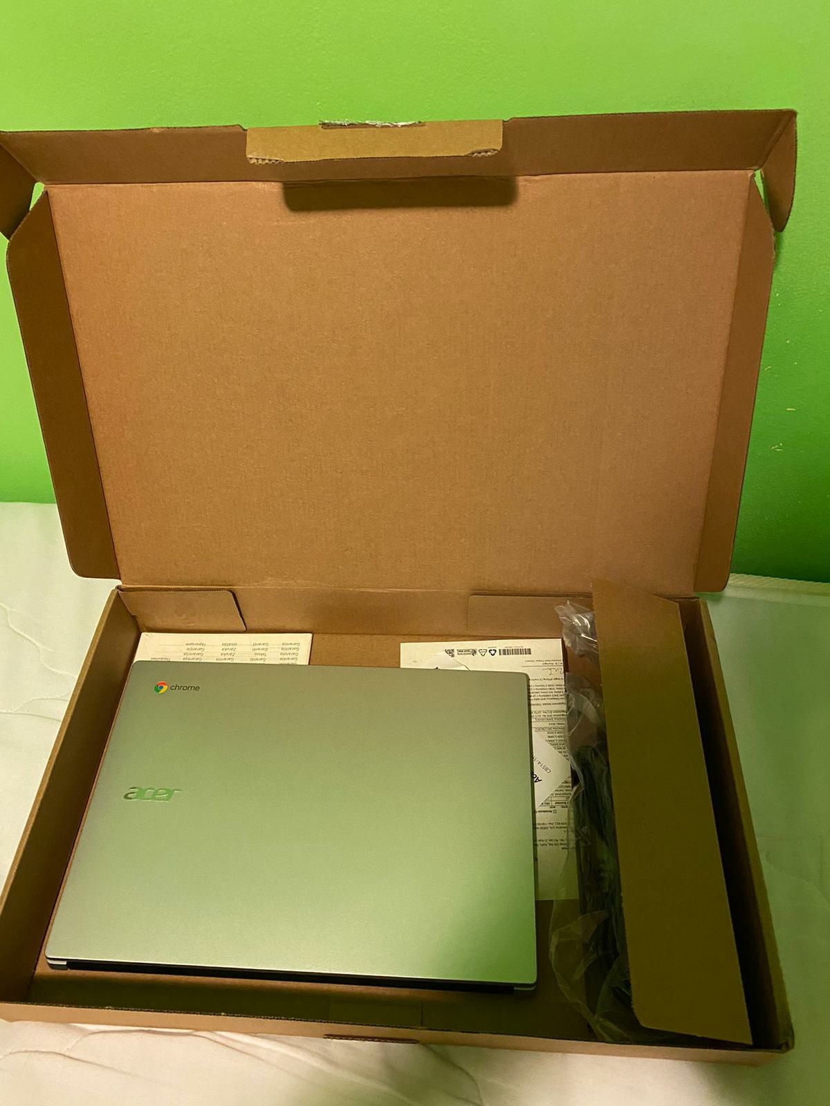 Acer Chromebook 14 CB514-1H - (Intel Celeron N3350, 4GB RAM, 32GB eMMC