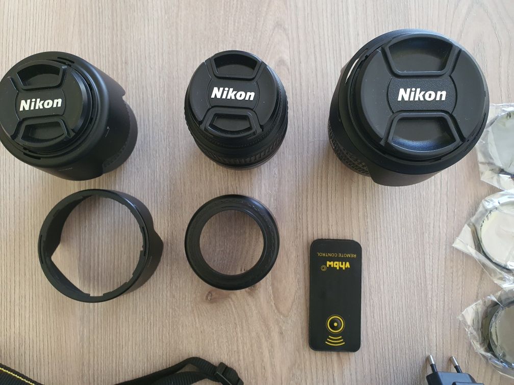 Фотоапарат Nikon 5100 с 3 обектива и аксесоари