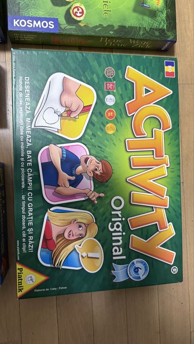 Boardgames (Activity, Carcassonne, Keltis, Ligretto)
