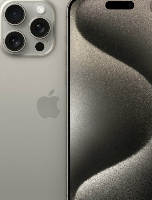 Iphone 15 про макс. Бу срочно продам, работает отлично. Срочно