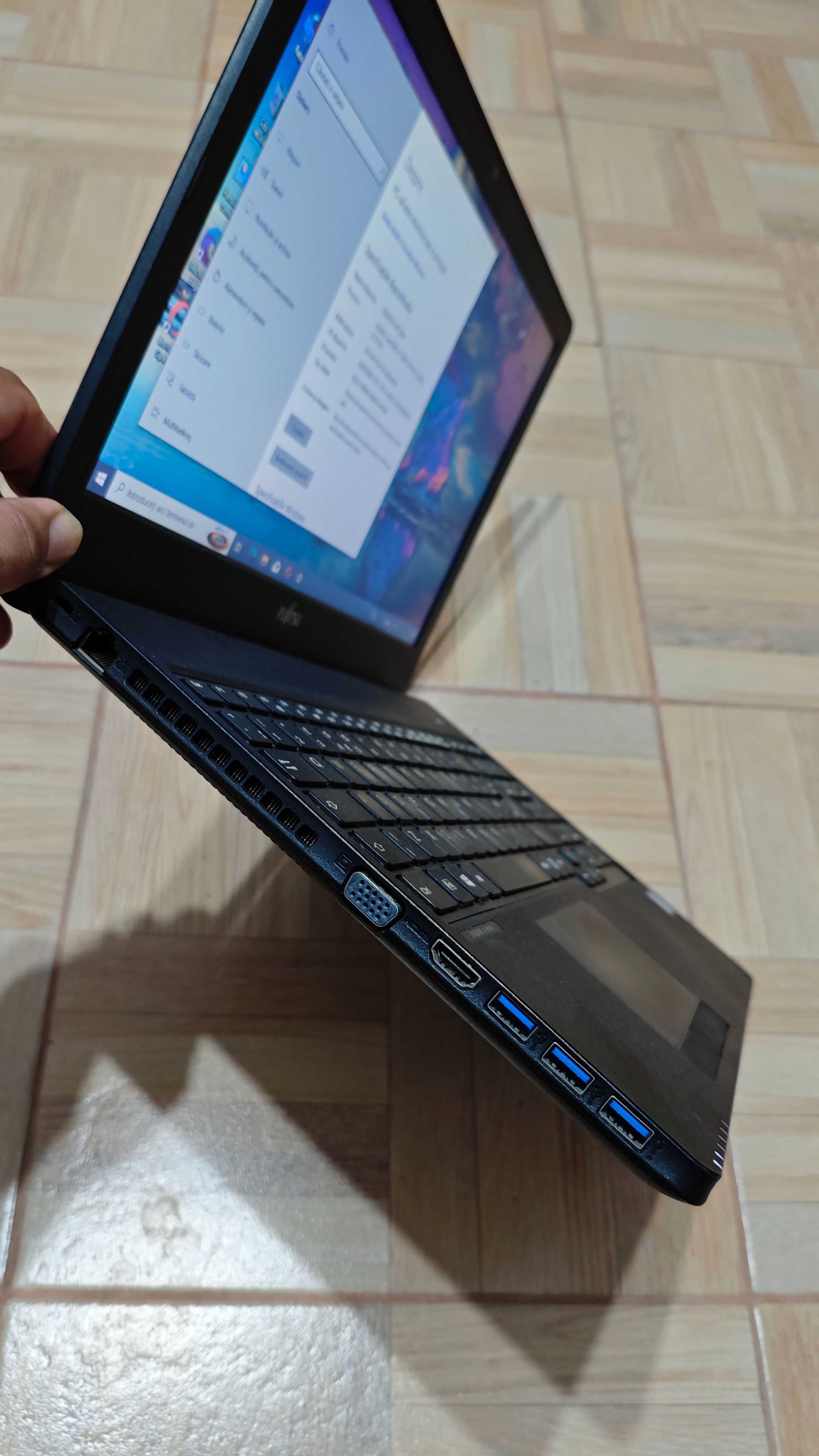 Fujitsu lifebook A 357/16 gb ram