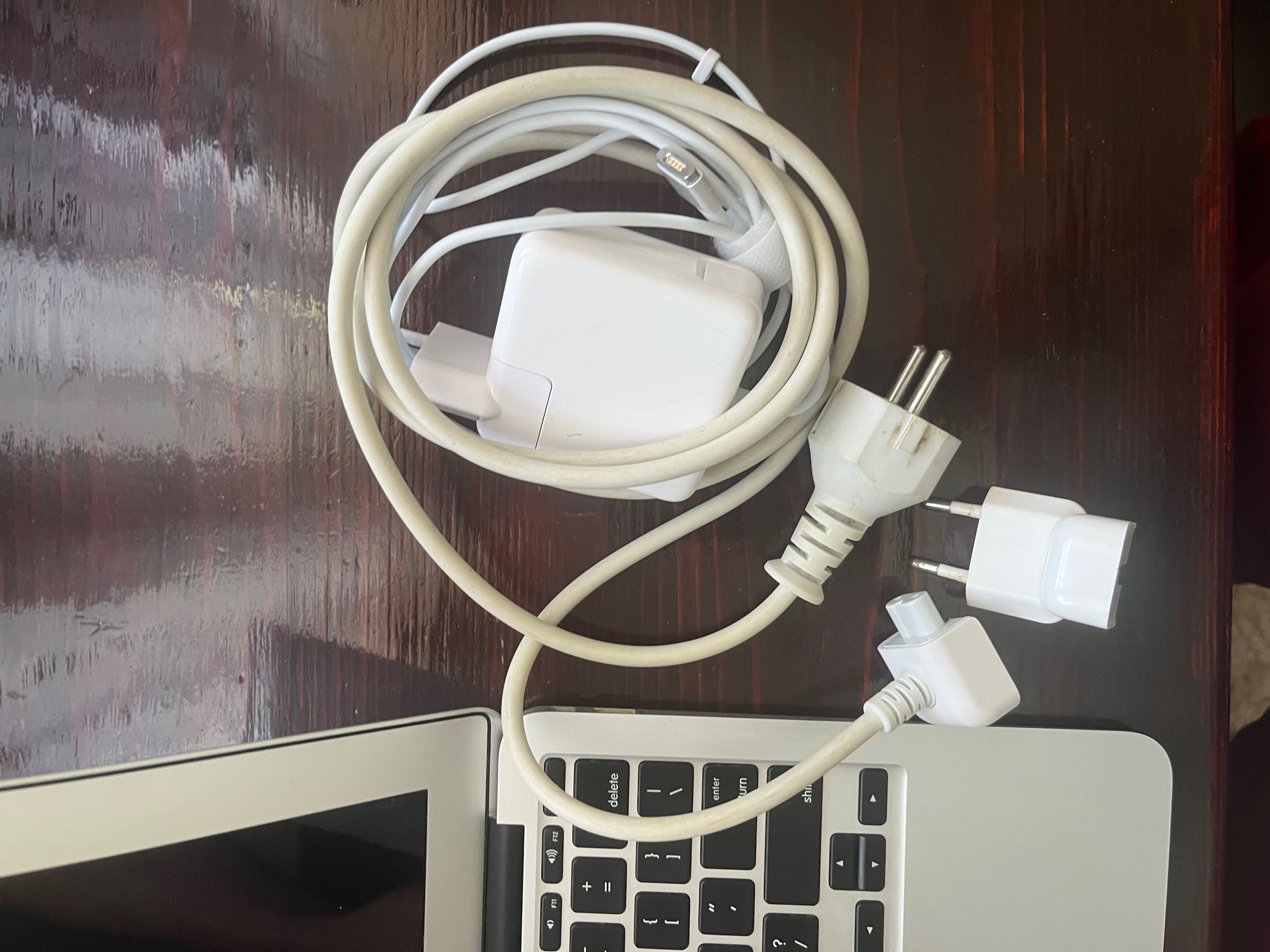 MacBook Air (11-inch, Mid 2012)