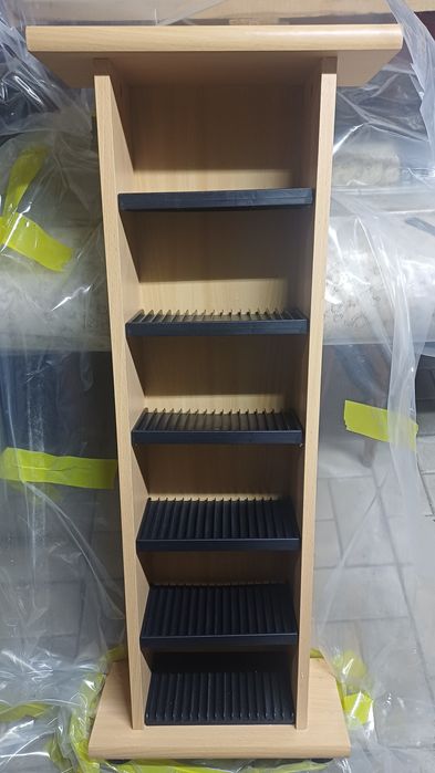 Подставка под диски !