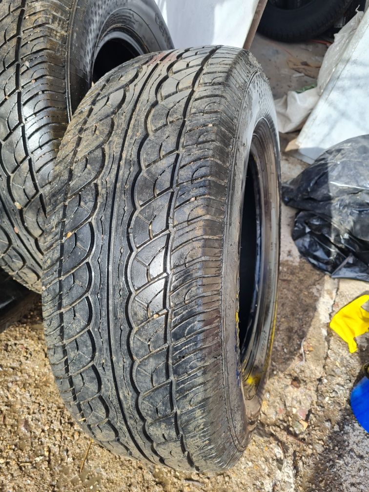 Резины б/у-3шт. 275/65R17