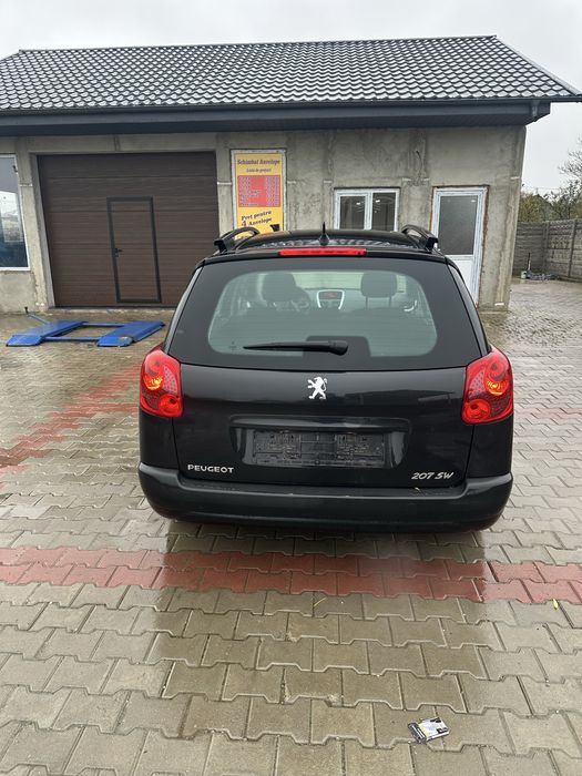Pegeout 207 SW 1.4 benzina