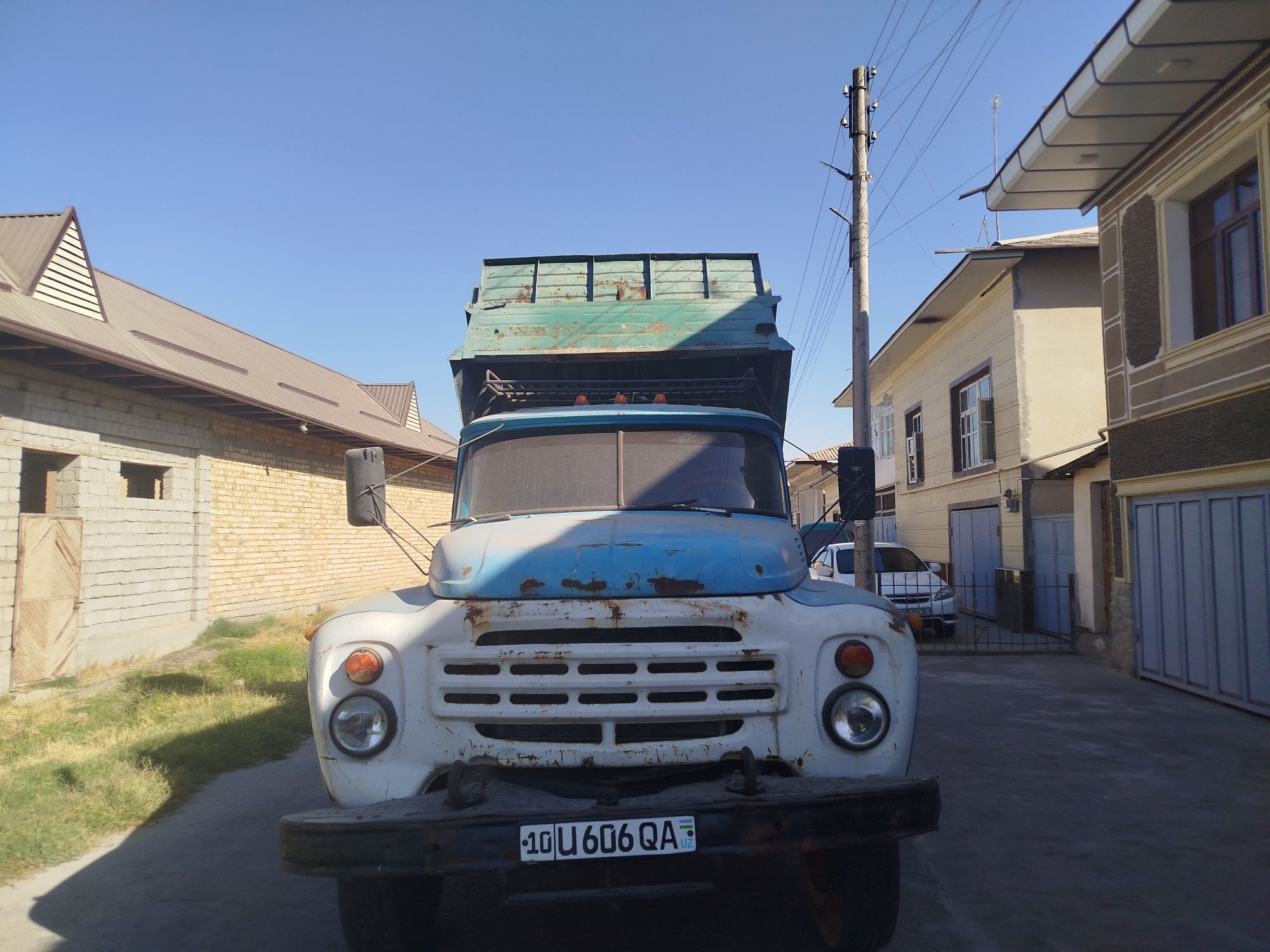 Zil sotiladi 4ta balon qo'yish kerak qolgani yaxshi holatda