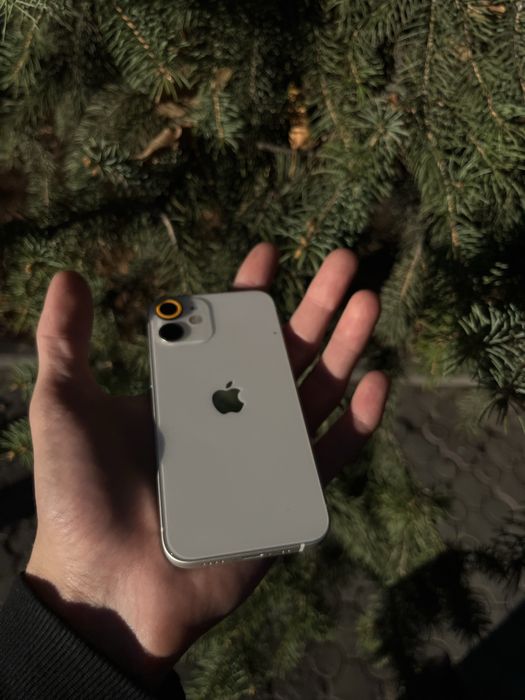 Айфон 12 мини продам