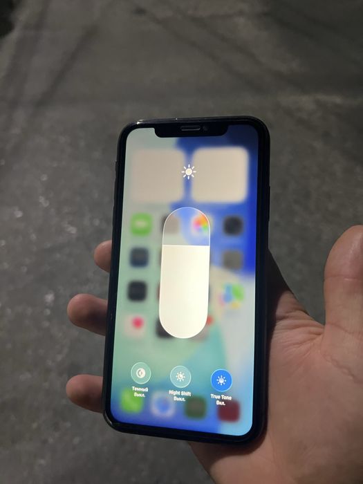 Iphone 11 ideal holatda