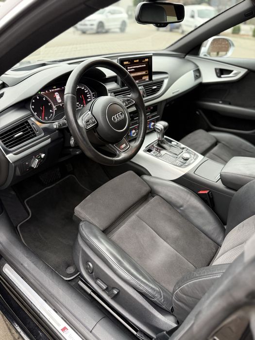 Audi A7 3.0 TFSI /310cp/S-Line/Matrix/Distronic/FullAssist/Trapa/Soft