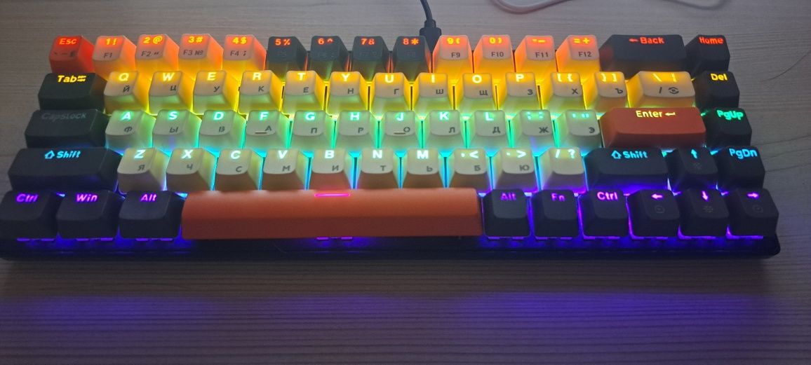 Игровая клавиатура 60%