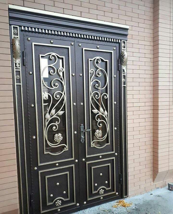 Glavniy hod dom podezlar uchun temir eshik