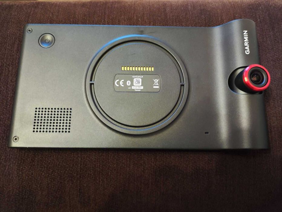 Garmin nüviCam LMT 6" дисплей и камера