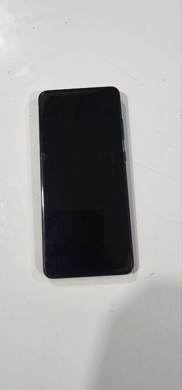 S20 ultra 5g srochni sotiladi